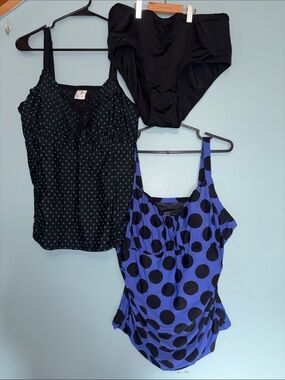 2XL Addition Elle 3PK- 2 Polka Dot Swim Tops- 1 Bottoms- EUC- GUC- AS IS